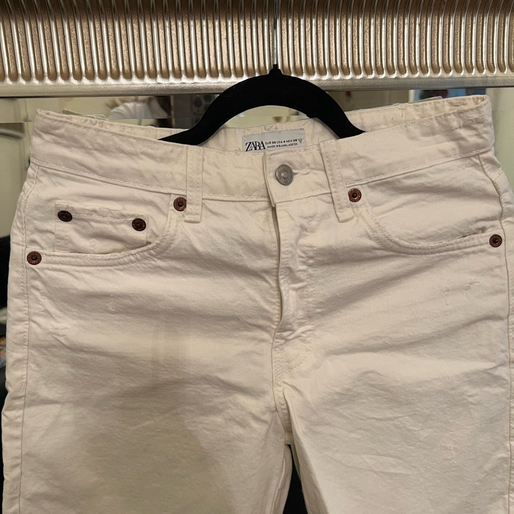 Zara Men's Off-White Slim Jeans